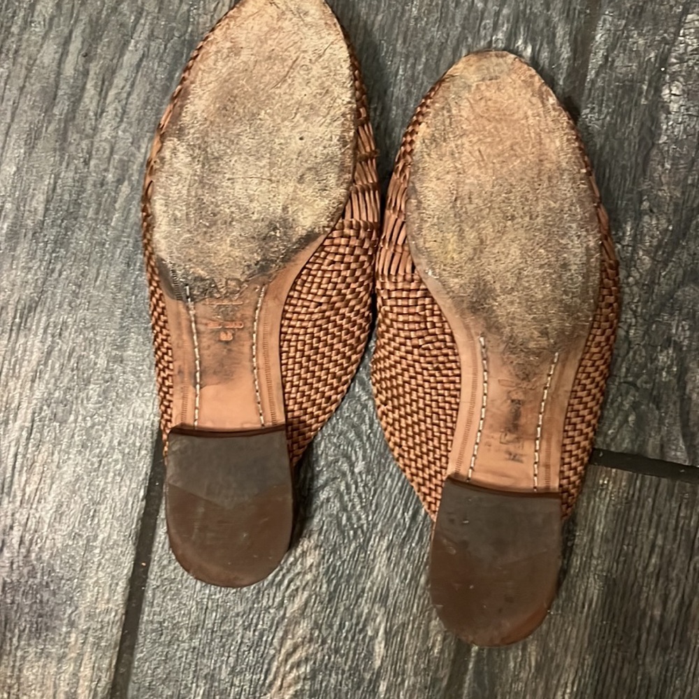 AD & Daughters Brookshire Woven Mules - Picture 5 of 5